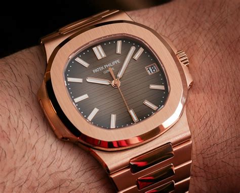 patek philippe nautilus 5711 rose gold price